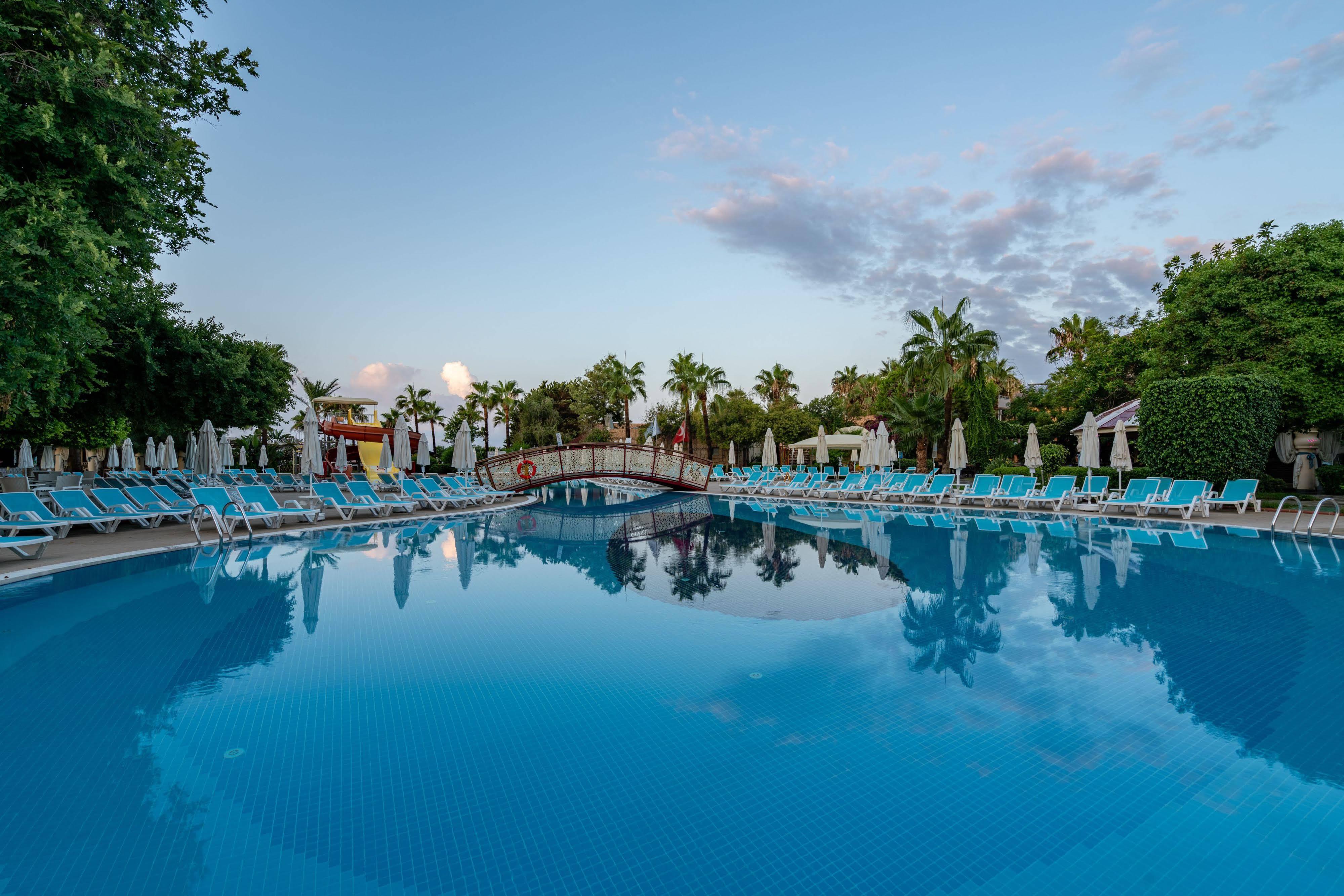 Palmeras Beach Hotel Payallar Exterior foto